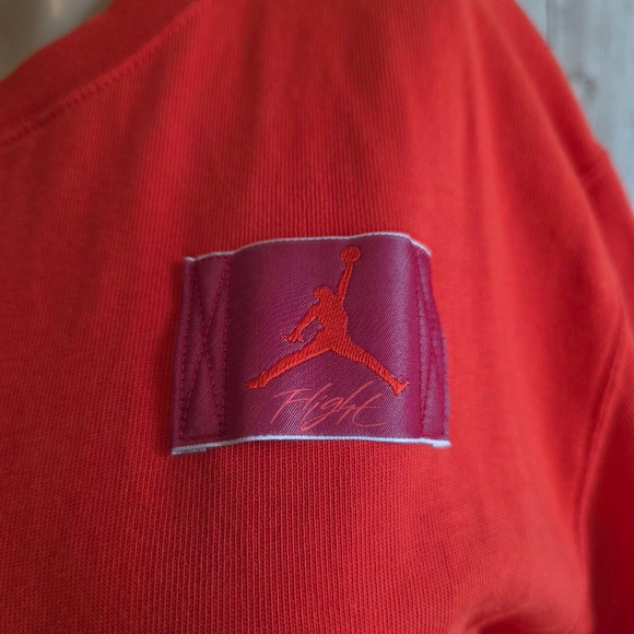 Women’s Nike Air Jordan Essentials T-Shirt Dress size M Orange - Picture 2 of 8